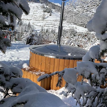 Mi Casa Tu Casa Bed & Breakfast Брусон Екстериор снимка